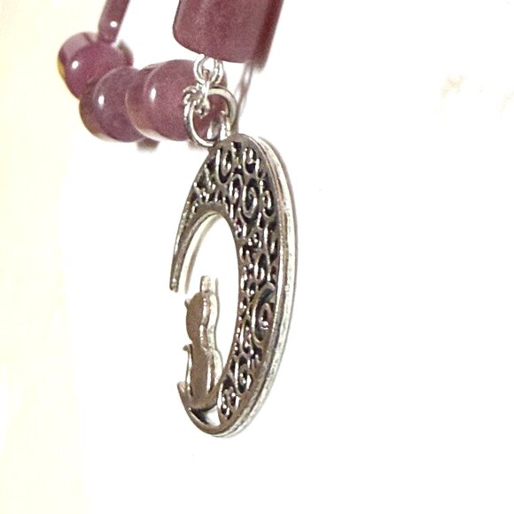 Genuine Magenta Chalcedony Short Necklace, Gemstone & Cat on the Moon Charm - Picture 6 of 14